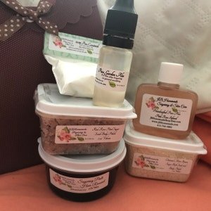 Review of Natural Red Rose Petal Sugar Scrub Sample Size Sugaring Paste & Scrub Kit – thicker hair by Chelsea