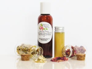Grace and Presence Natural Bath Oil with Red Rose and Chamomile 2 oz